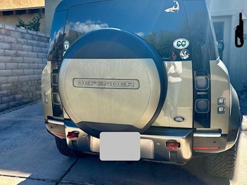 Used 2020 Land Rover Defender 110 X image 9