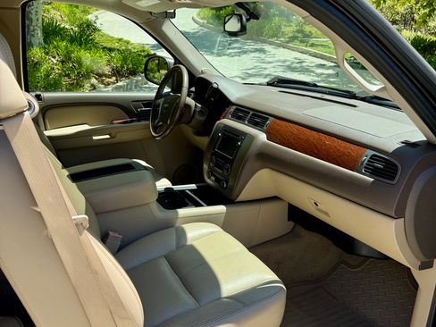 Used 2007 GMC Sierra 1500 SLT w/ SLE/SLT Trailering Package image 15