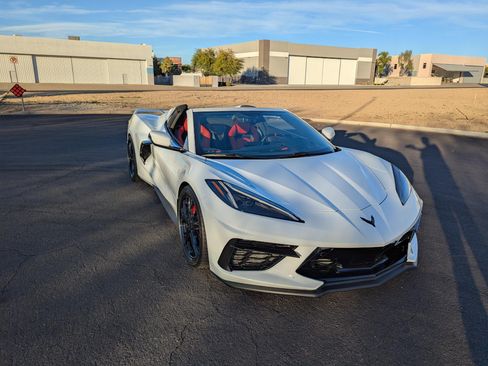 Used 2022 Chevrolet Corvette Stingray Premium Conv w/ Z51 Performance Package image 18