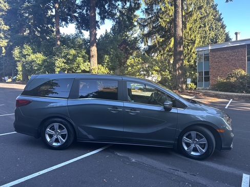 Used 2019 Honda Odyssey EX-L image 8