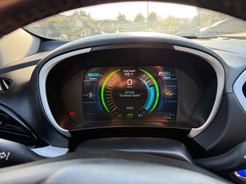 Used 2017 Chevrolet Volt LT image 9