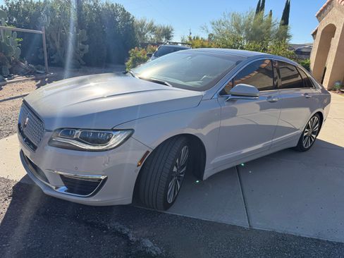 Used 2019 Lincoln MKZ Reserve w/ Luxury Package image 2