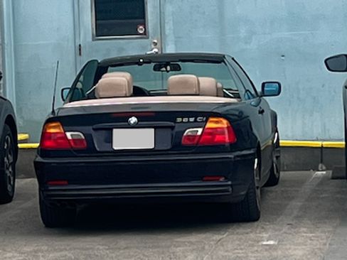 Used 2001 BMW 325Ci Convertible image 17