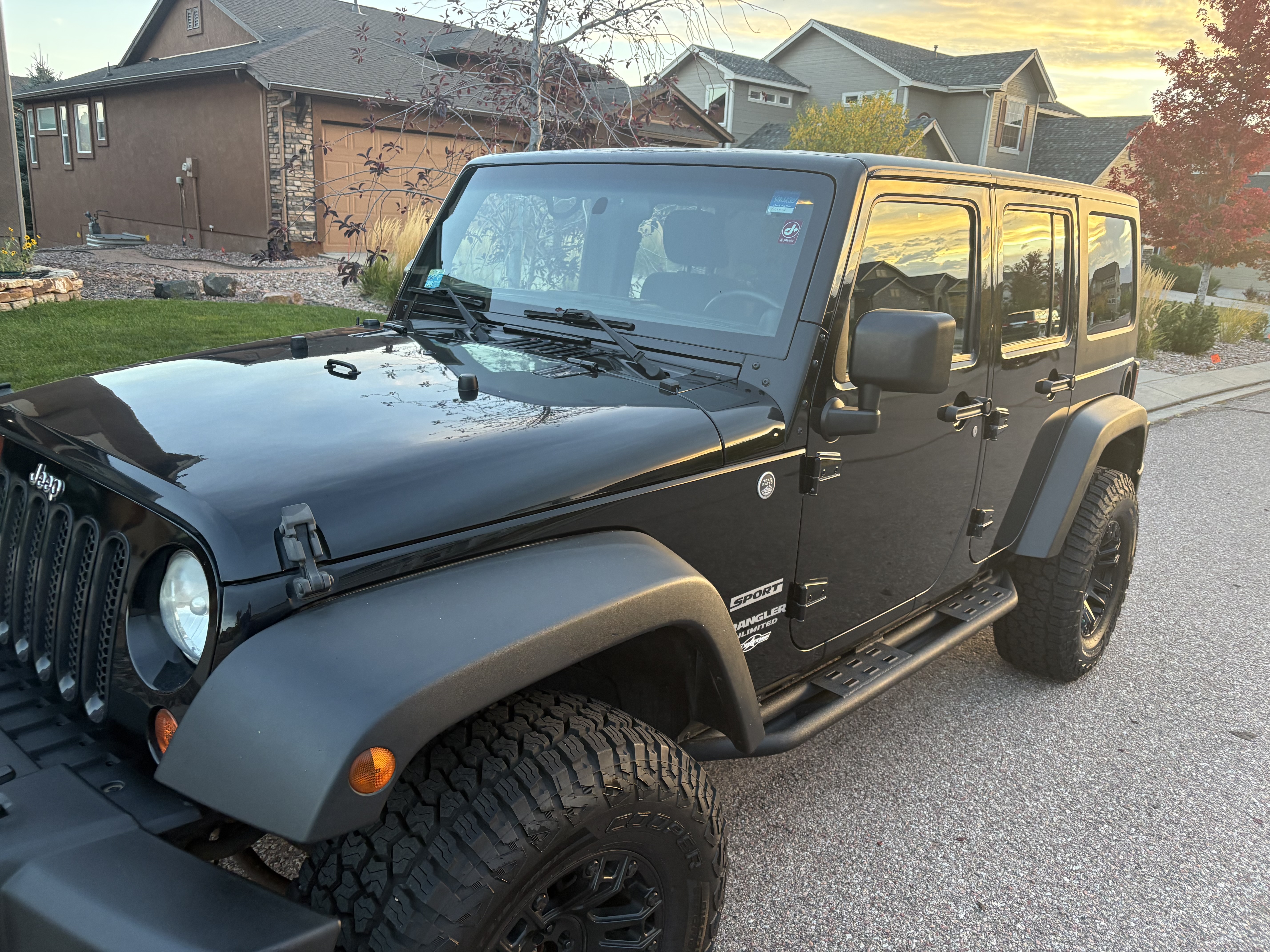 Used 2011 Jeep Wrangler Unlimited Sport AWD/4WD image 6