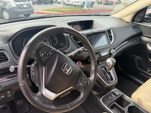 Used 2016 Honda CR-V Touring image 6