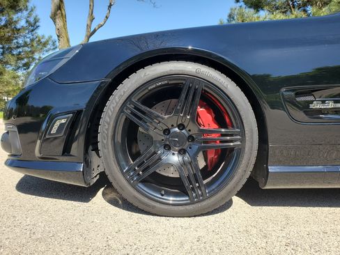 Used 2011 Mercedes-Benz SL 63 AMG image 29