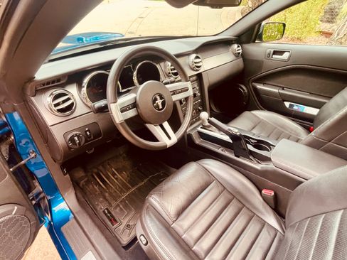 Used 2009 Ford Mustang GT Premium image 10