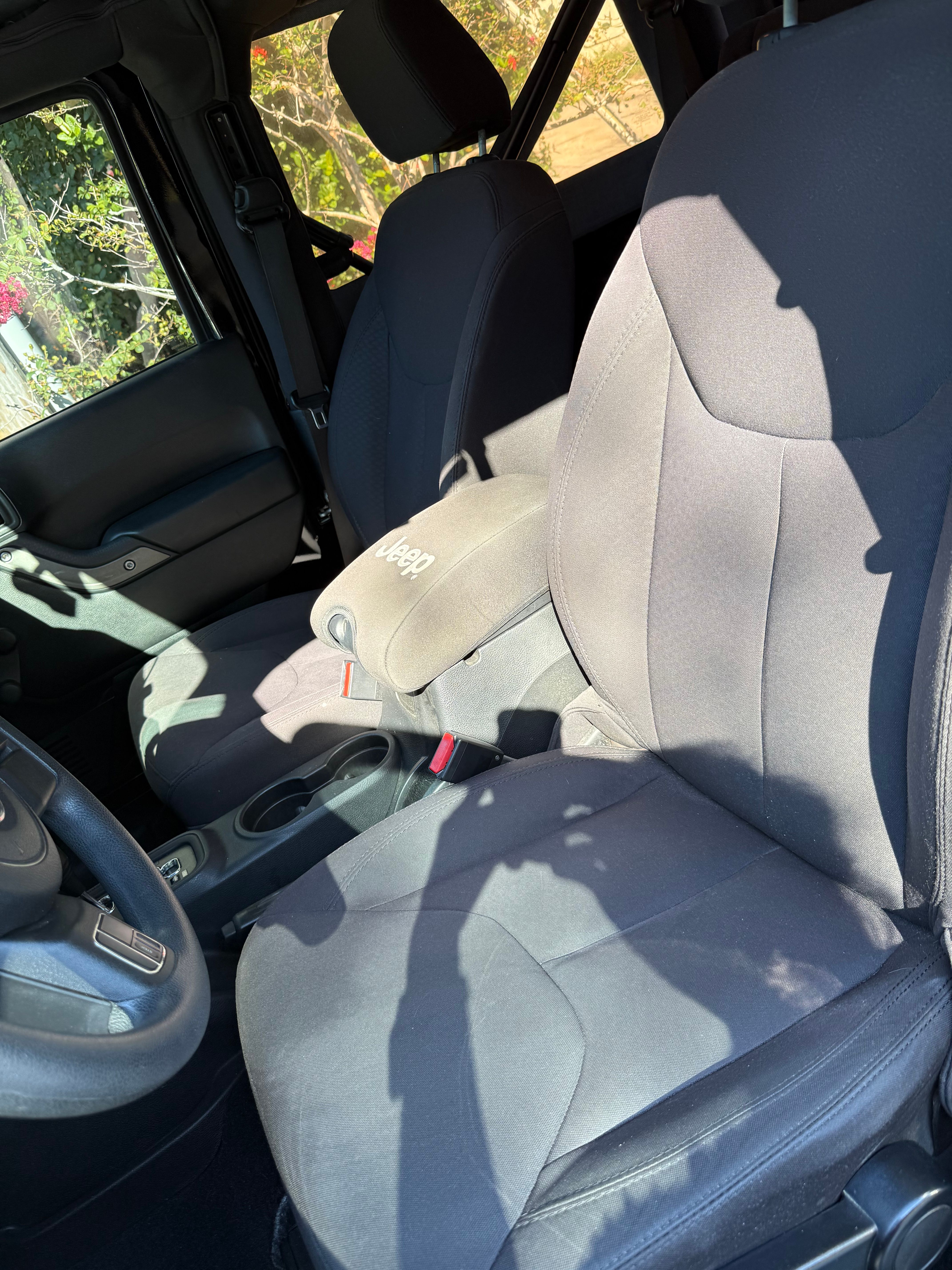 Used 2015 Jeep Wrangler Sport AWD/4WD image 10