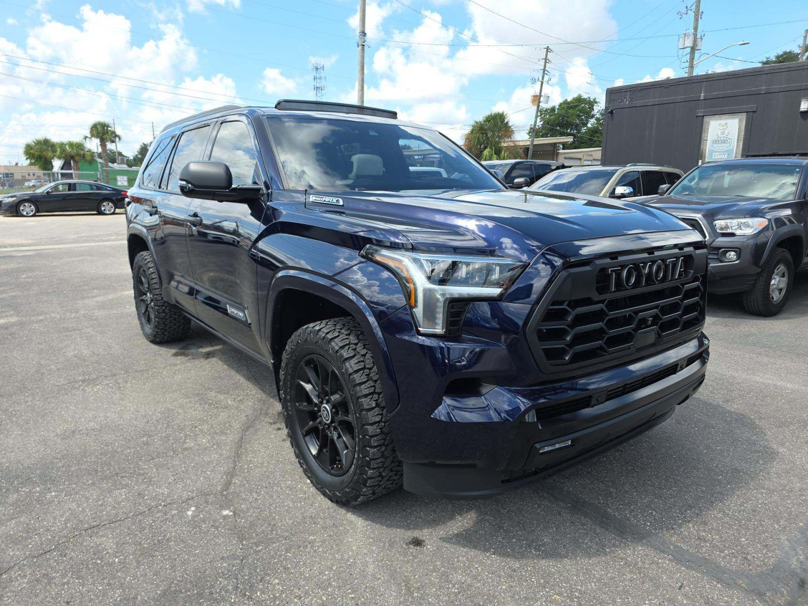 Used 2024 Toyota Sequoia Capstone AWD/4WD image 5