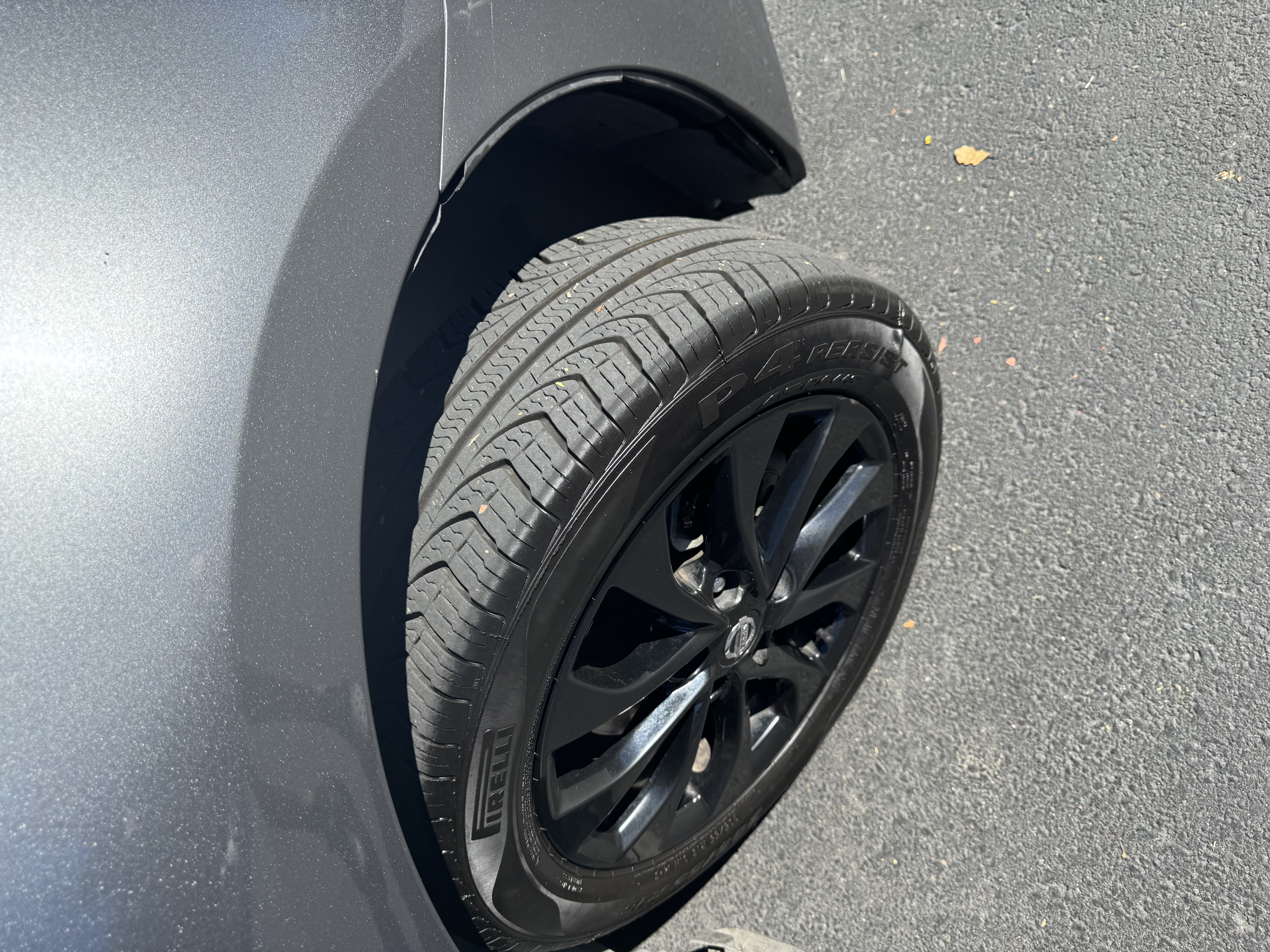 Used 2018 Nissan Sentra S w/ S Midnight Style Package FWD image 19