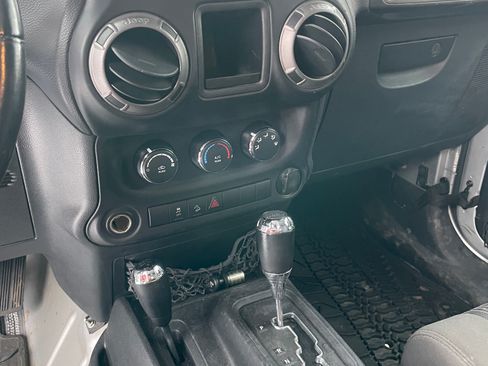 Used 2012 Jeep Wrangler Sport image 14