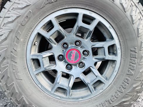 Used 2023 Toyota 4Runner TRD Pro image 12