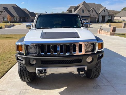Used 2008 HUMMER H3 Alpha image 2