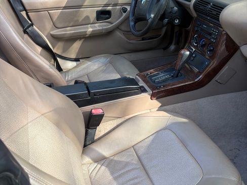 Used 1997 BMW Z3 2.8 RWD image 12