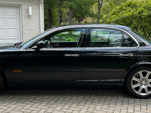 Used 2004 Jaguar XJ8 RWD image 6