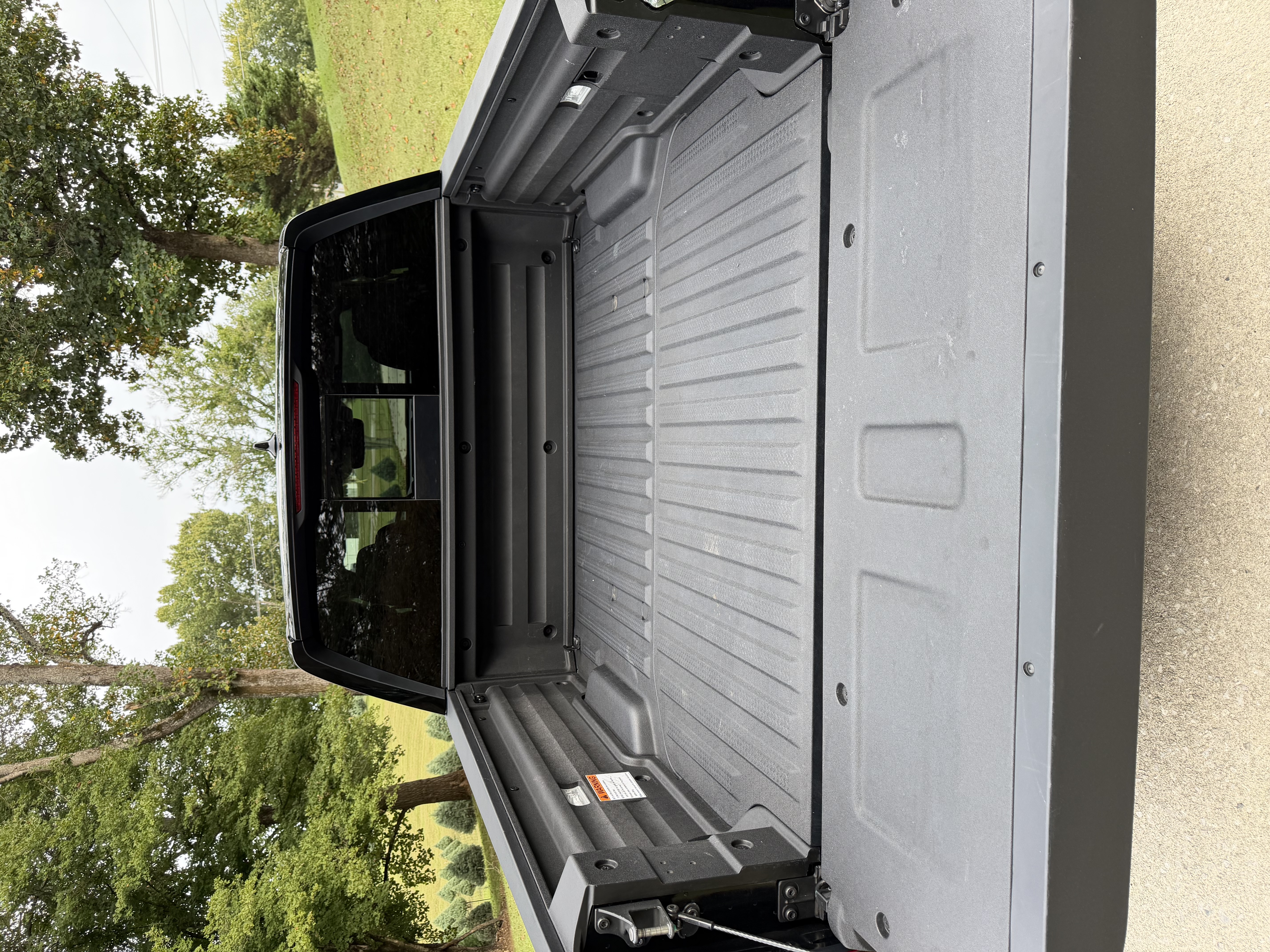 Used 2025 Honda Ridgeline Black Edition image 11