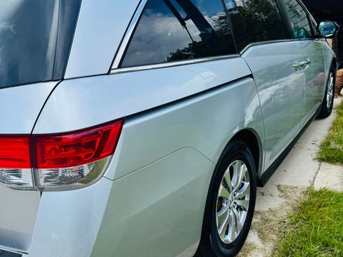 Used 2014 Honda Odyssey EX-L image 10