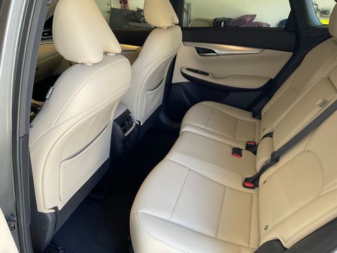 Used 2020 INFINITI QX50 Luxe image 5