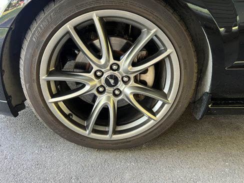 Used 2008 Ford Mustang GT Premium image 8