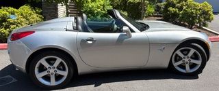 Used 2006 Pontiac Solstice Convertible w/ Premium Package RWD image 11