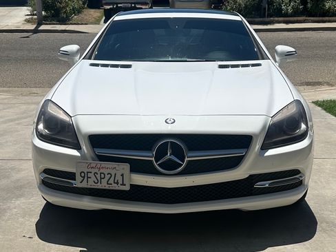 Used 2014 Mercedes-Benz SLK 250 image 2