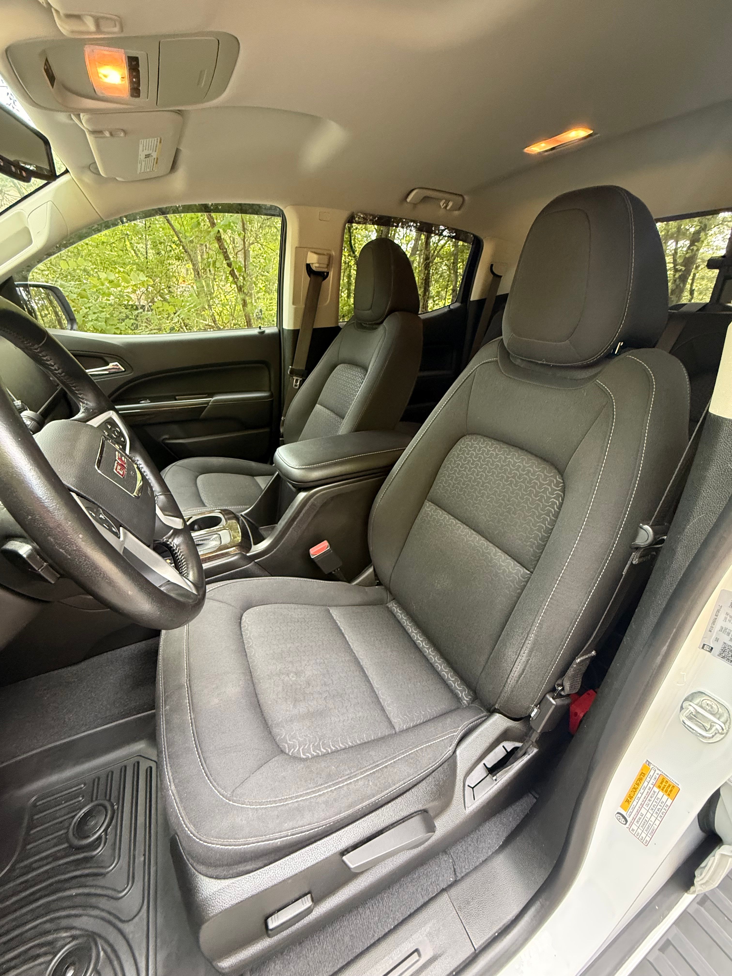 Used 2022 GMC Canyon Elevation w/ Trailering Package AWD/4WD image 11