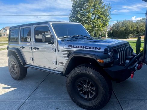 Used 2020 Jeep Wrangler Unlimited Rubicon w/ Steel Bumper Group image 1