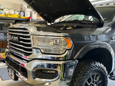 Used 2021 RAM 3500 Limited w/ Snow Chief Group image 6