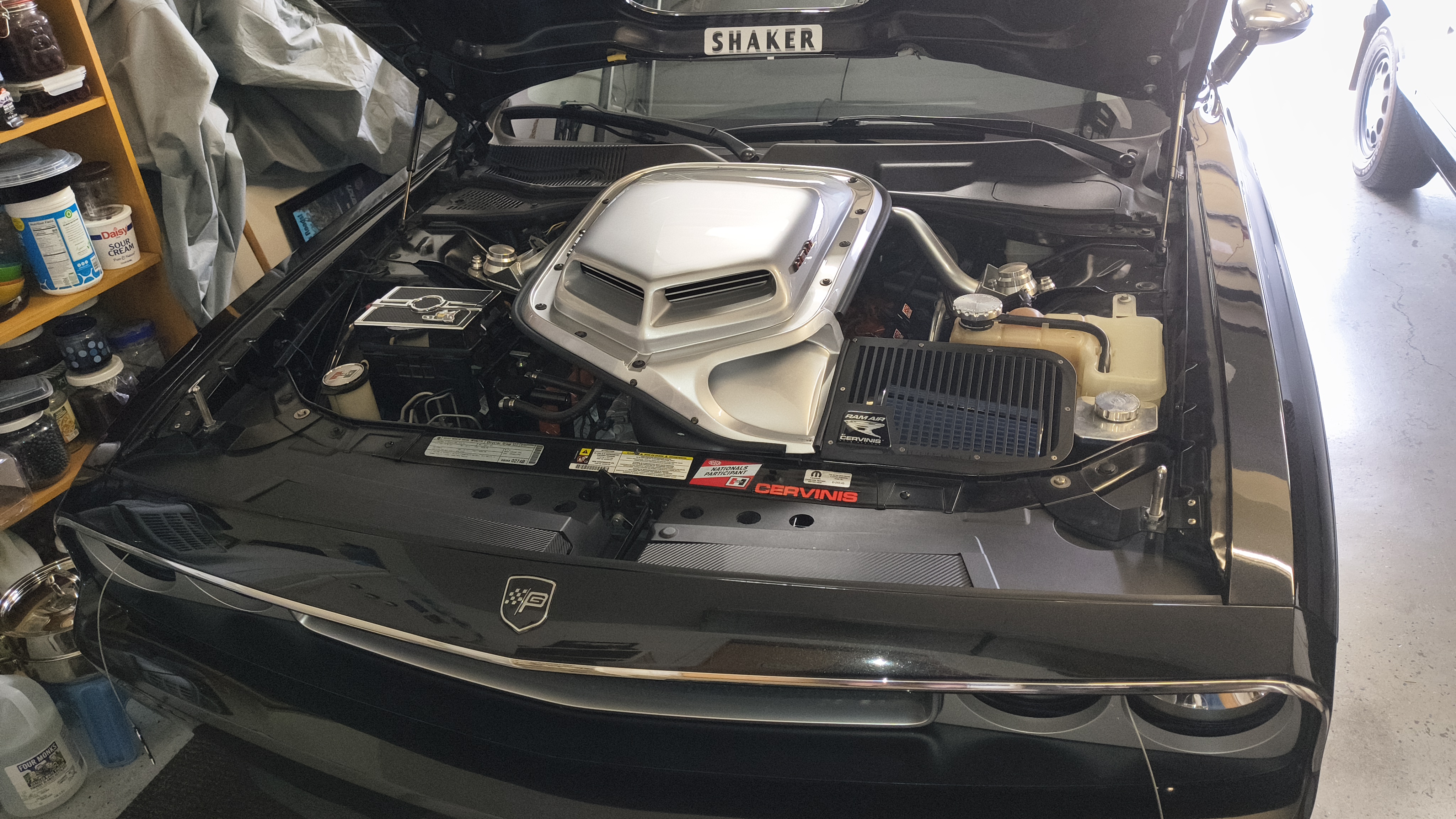 Used 2010 Dodge Challenger R/T RWD image 1