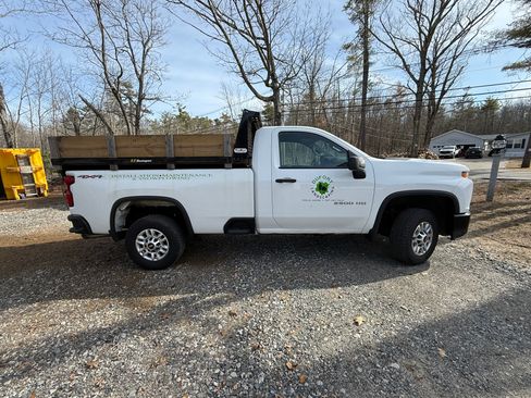 Used 2020 Chevrolet Silverado 2500 W/T w/ WT Convenience Package image 2