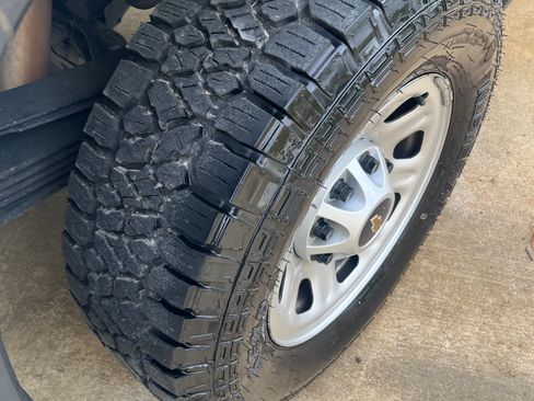 Used 2024 Chevrolet Silverado 3500 W/T RWD image 19