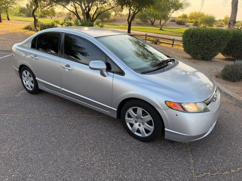 Used 2008 Honda Civic LX image 4
