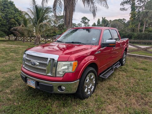Used 2011 Ford F150 Lariat w/ Lariat Chrome Pkg image 1