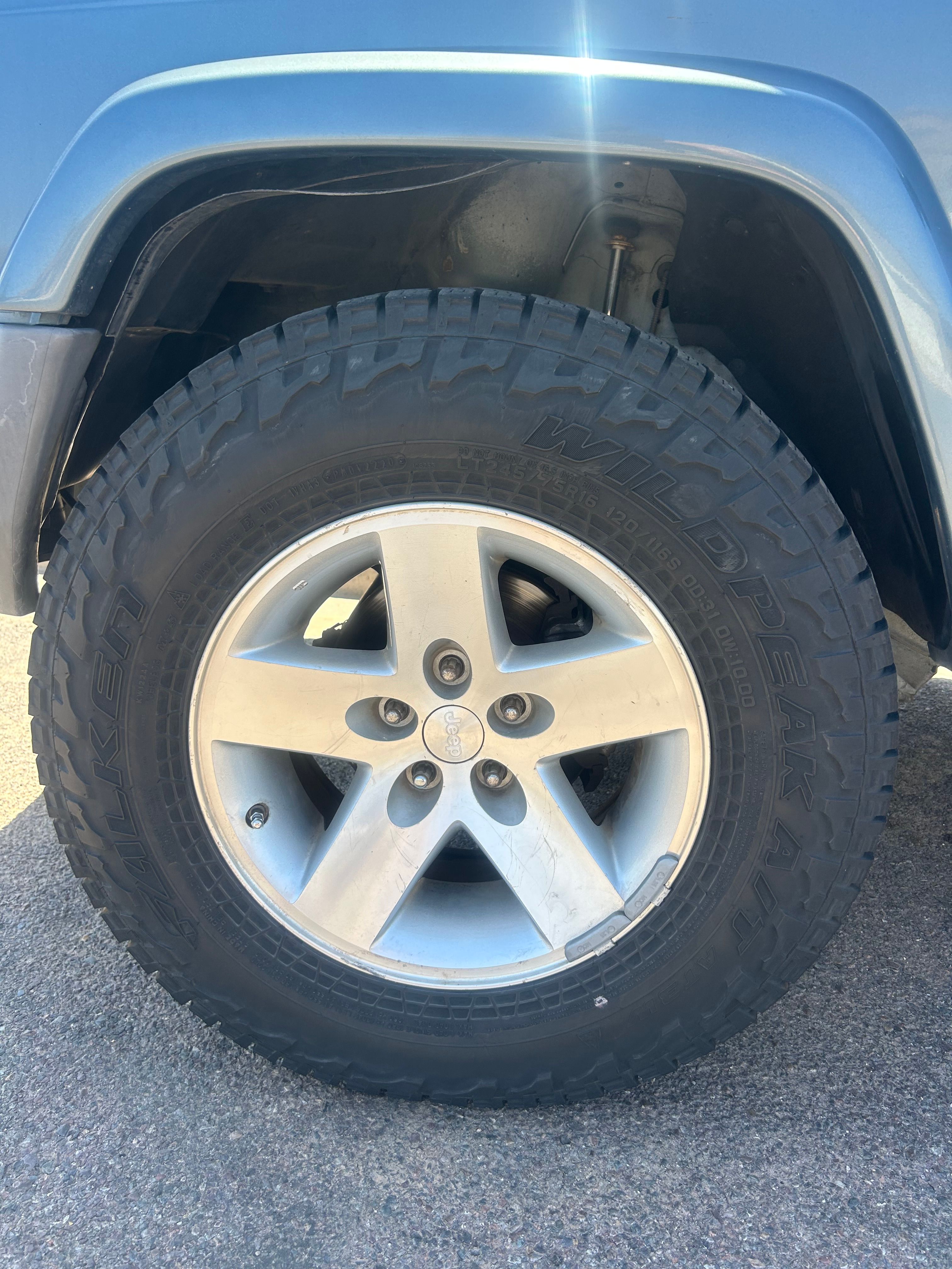 Used 1999 Jeep Cherokee 4WD 4-Door image 13