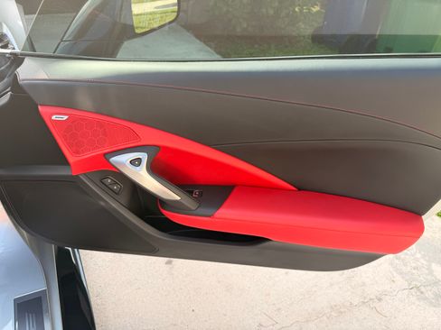 Used 2018 Chevrolet Corvette Z06 RWD image 14