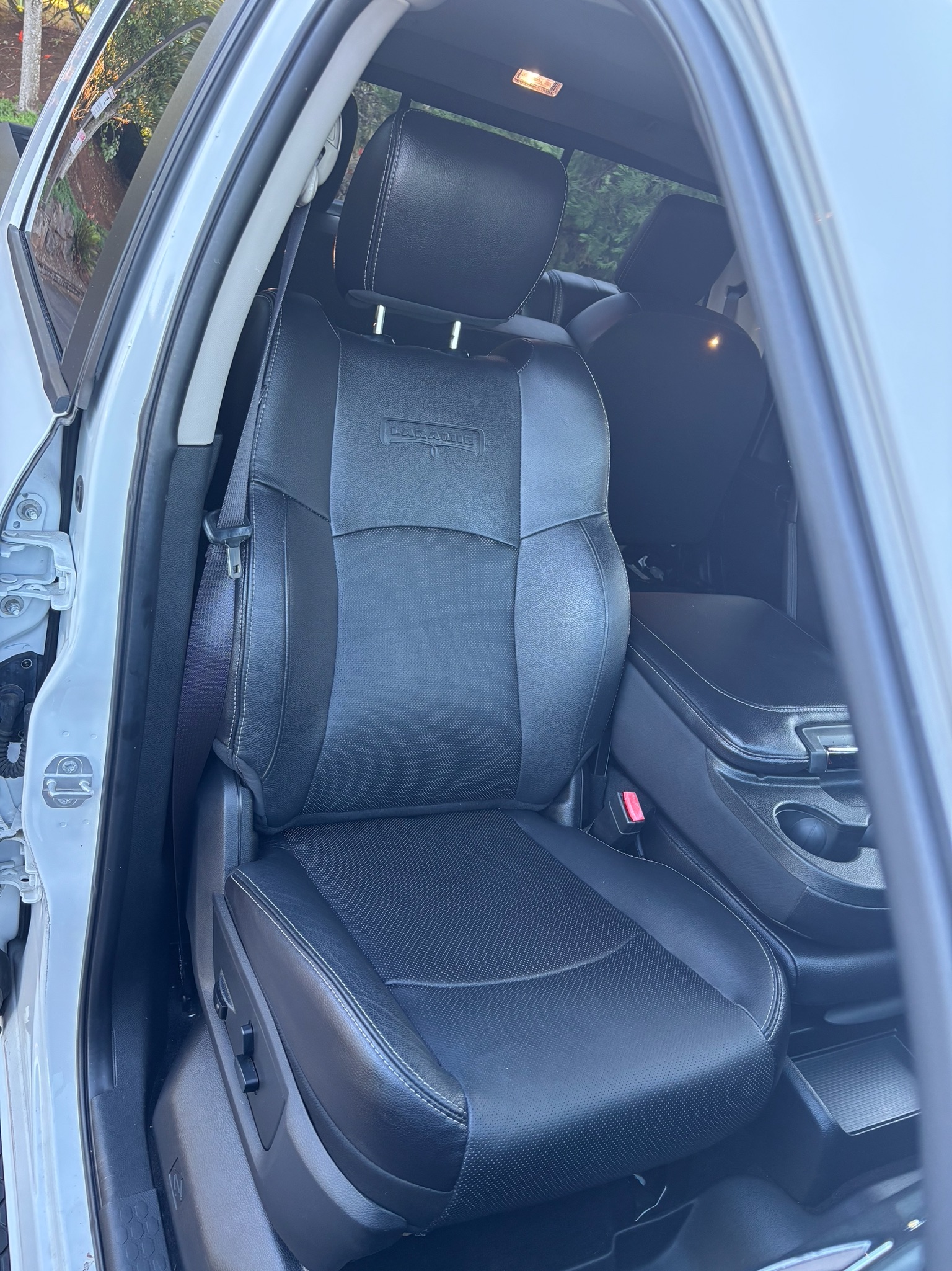 Used 2016 RAM 2500 Laramie AWD/4WD image 20