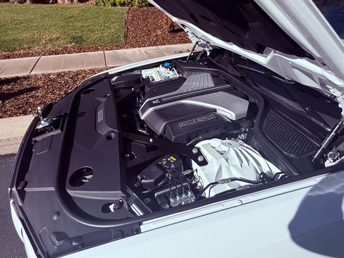 Used 2022 Rolls-Royce Ghost image 19