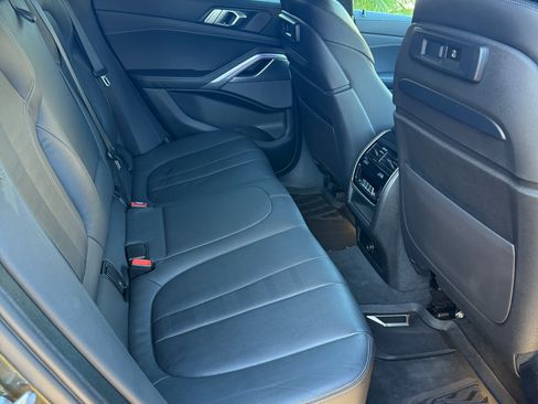 Used 2020 BMW X6 xDrive40i w/ M Sport Package image 15