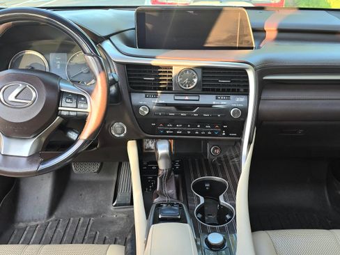 Used 2018 Lexus RX 350 AWD w/ Luxury Package image 12