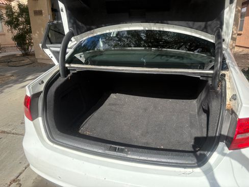 Used 2013 Audi A4 2.0T Premium image 14