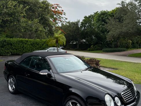 Used 2002 Mercedes-Benz CLK 430 Cabriolet image 8