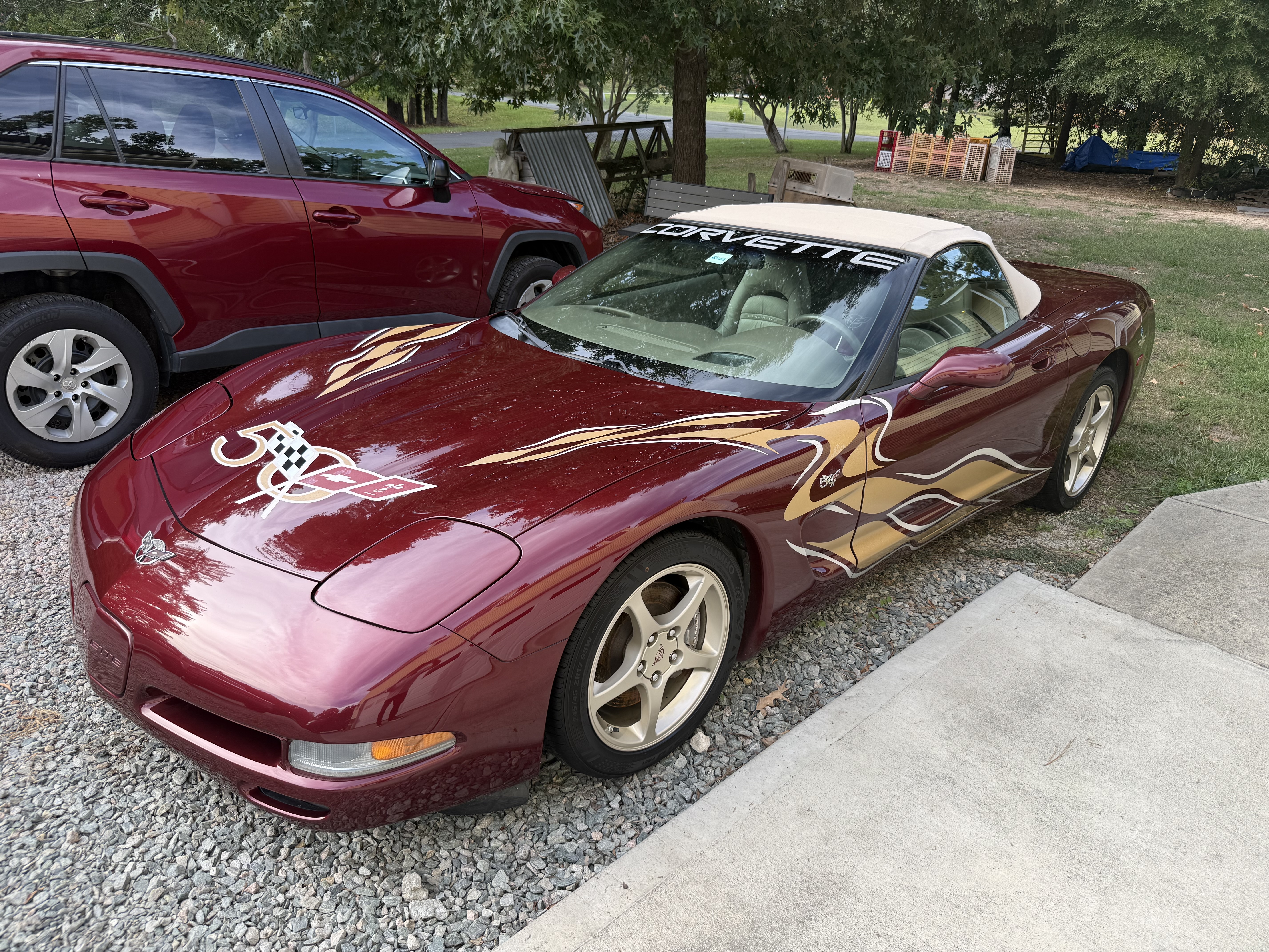 Used 2003 Chevrolet Corvette Convertible w/ Preferred Equipment Group1 RWD image 1