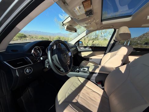 Used 2018 Mercedes-Benz GLS 450 4MATIC image 6