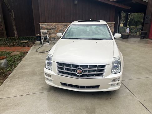 Used 2010 Cadillac STS image 2