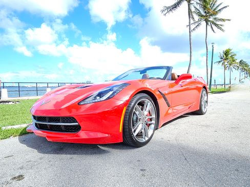Used 2014 Chevrolet Corvette Stingray Convertible w/ 3LT Preferred Equipment Group image 5