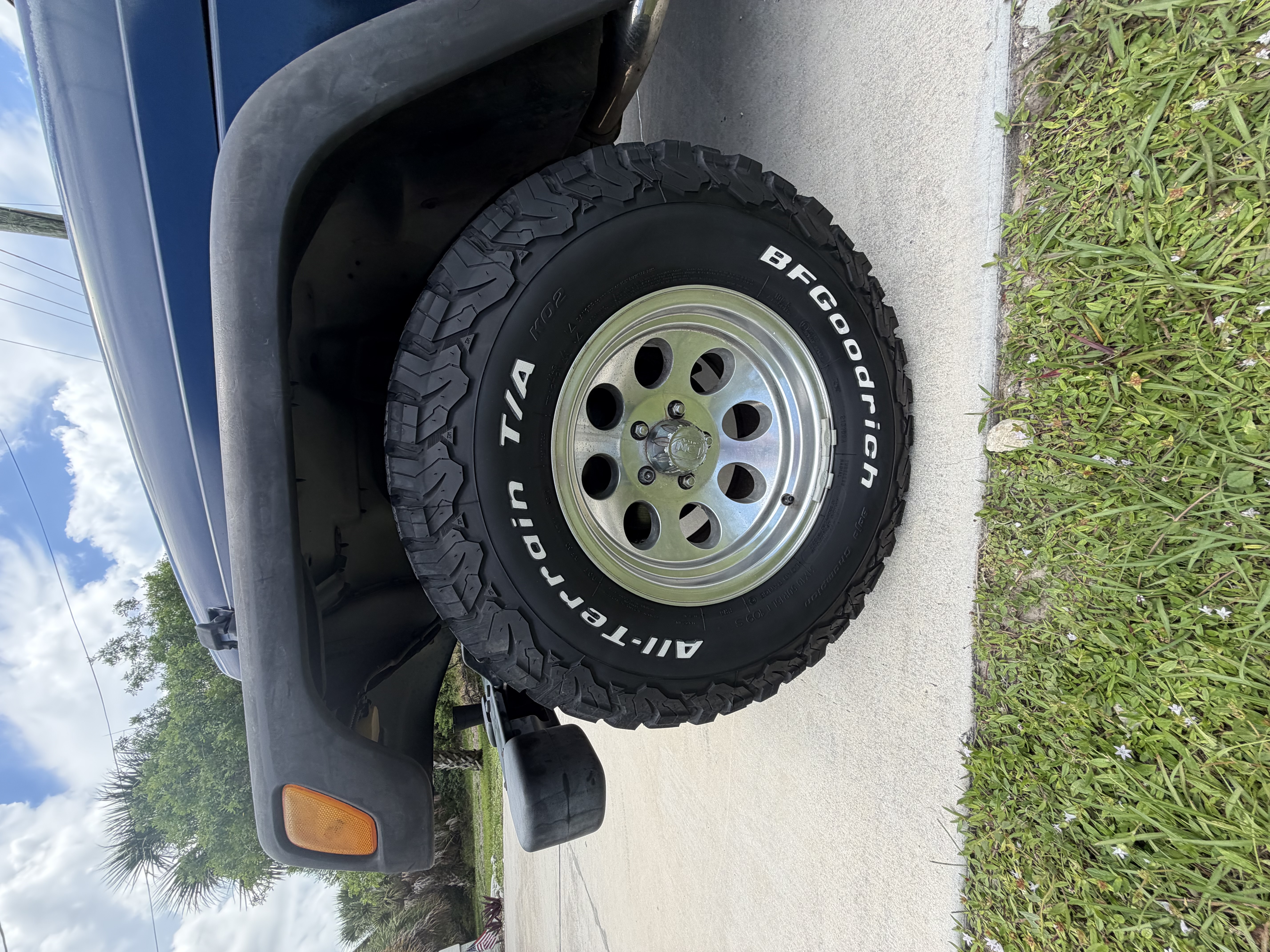 Used 2000 Jeep Wrangler SE AWD/4WD image 2