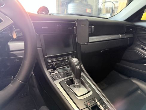 Used 2013 Porsche 911 Carrera S image 8