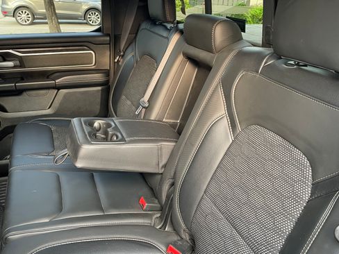 Used 2022 RAM 1500 Big Horn AWD/4WD image 11
