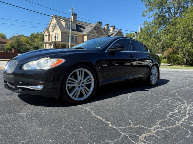 Used 2010 Jaguar XF Supercharged RWD image 1
