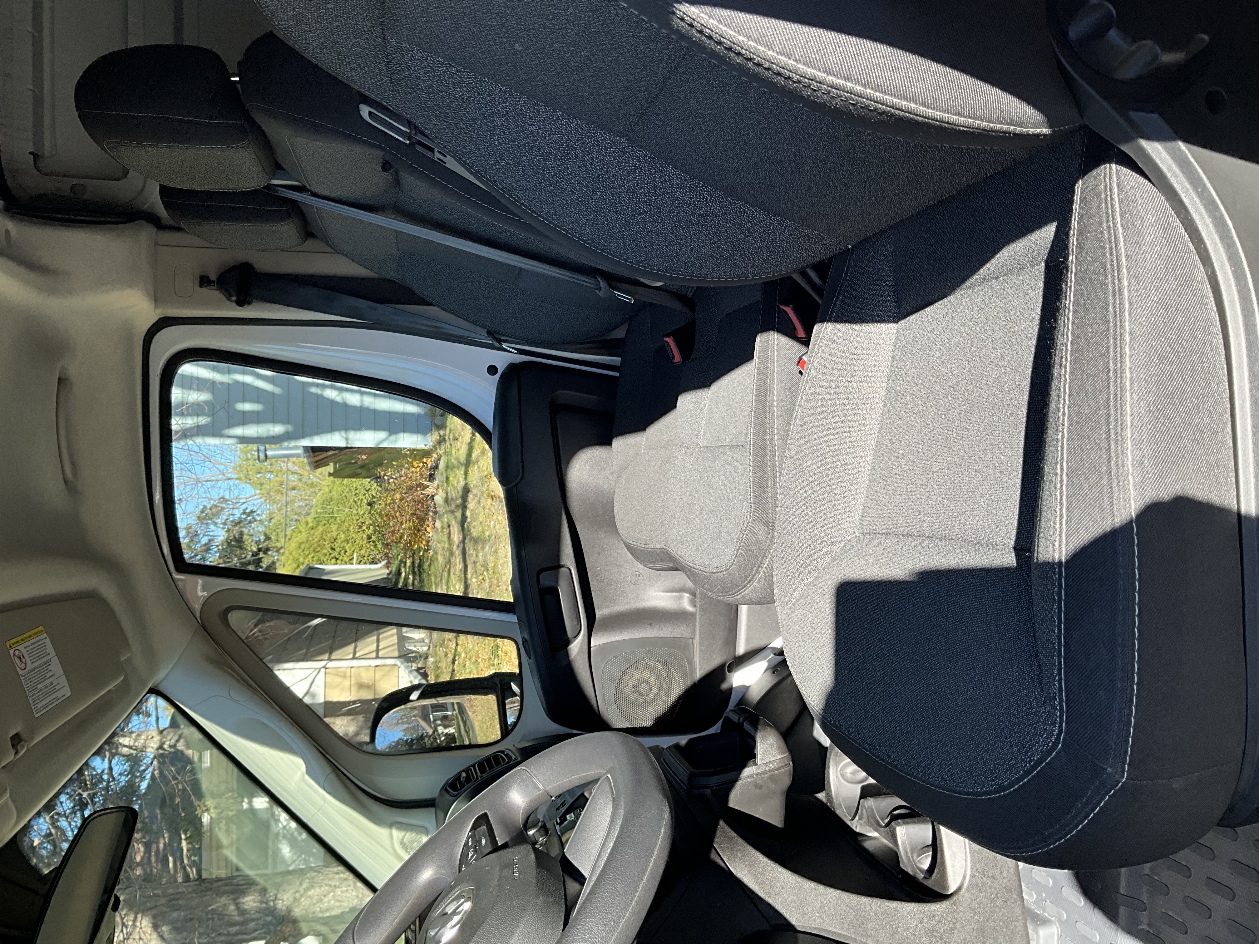 Used 2022 RAM ProMaster 2500 FWD image 5